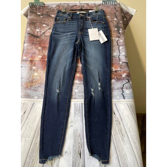 NWT KanCan Women's High Rise Ankle Skinny Jeans Size 3/25 - Picture 1 of 12
